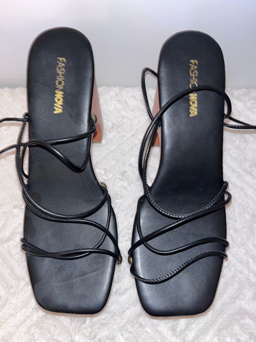 Fashion Nova platform Black Strappy Women’s Sandals